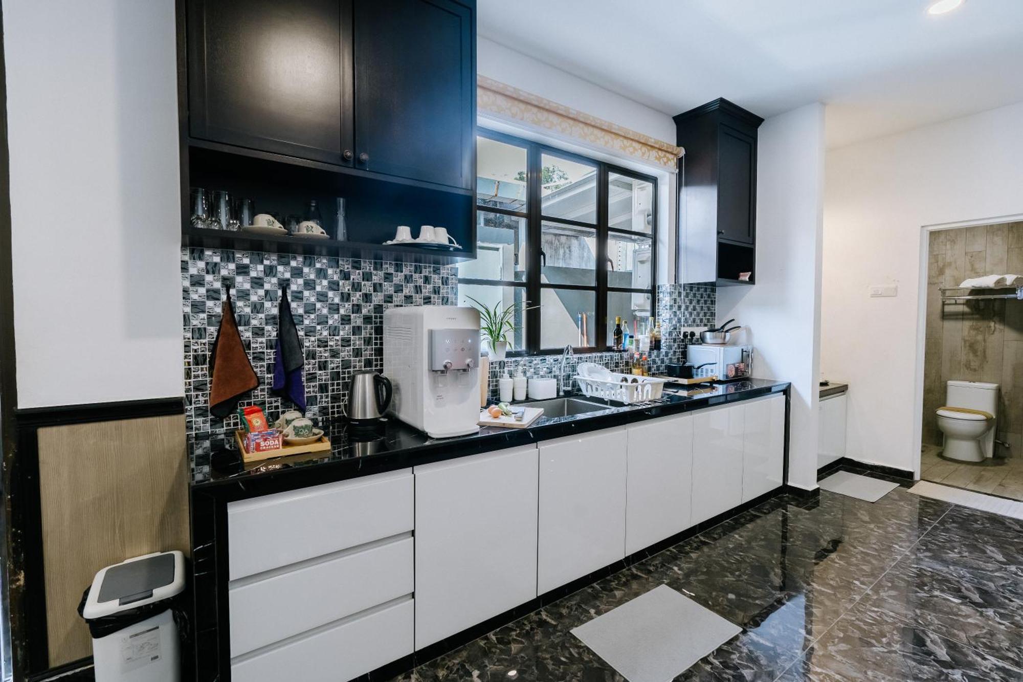 Wangs Bnb 4 Bedrooms Villa George Town Exterior foto